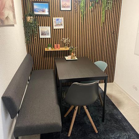 Moderne Ruhige Ferienwohnung Ubstadt-Weiher Exterior foto